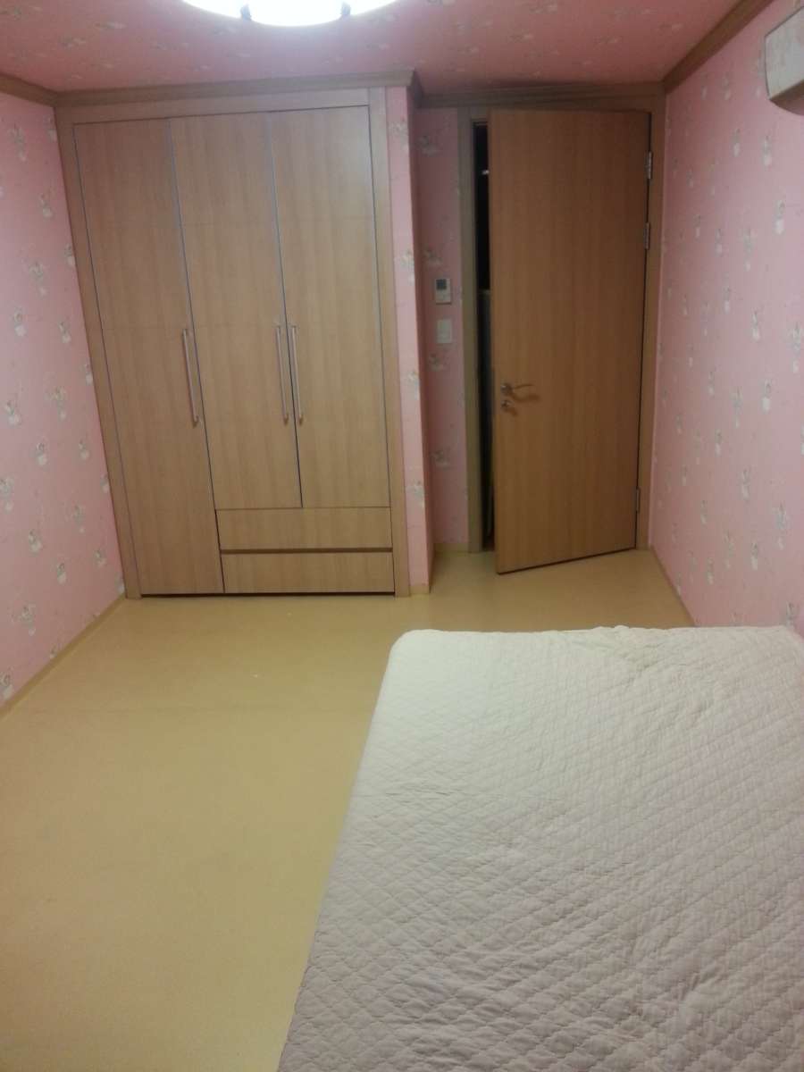 2人房 （一个双人床） room